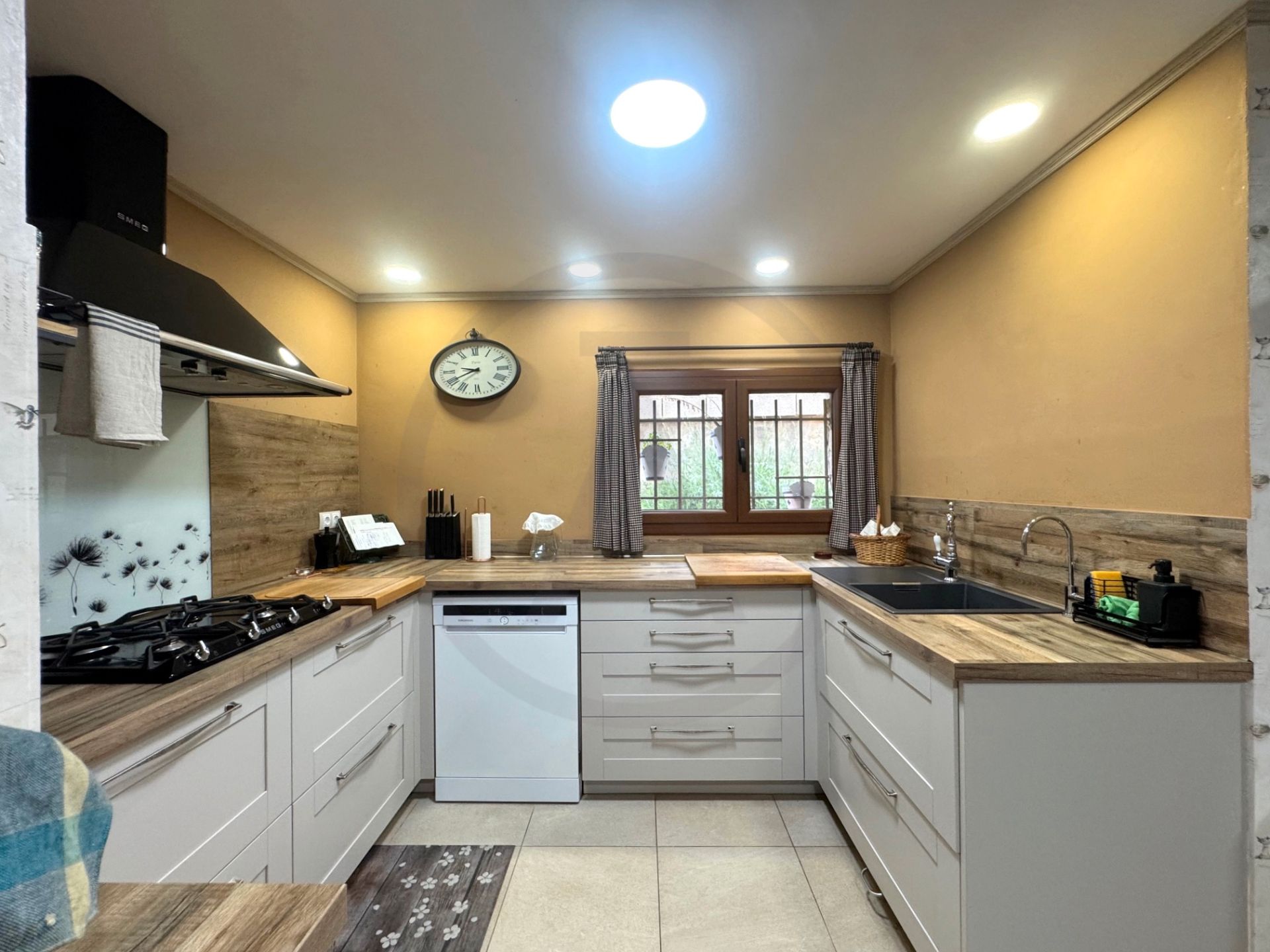 Kitchen of House or chalet for sale in Viladecavalls  with Air Conditioner, Heating and Private garden