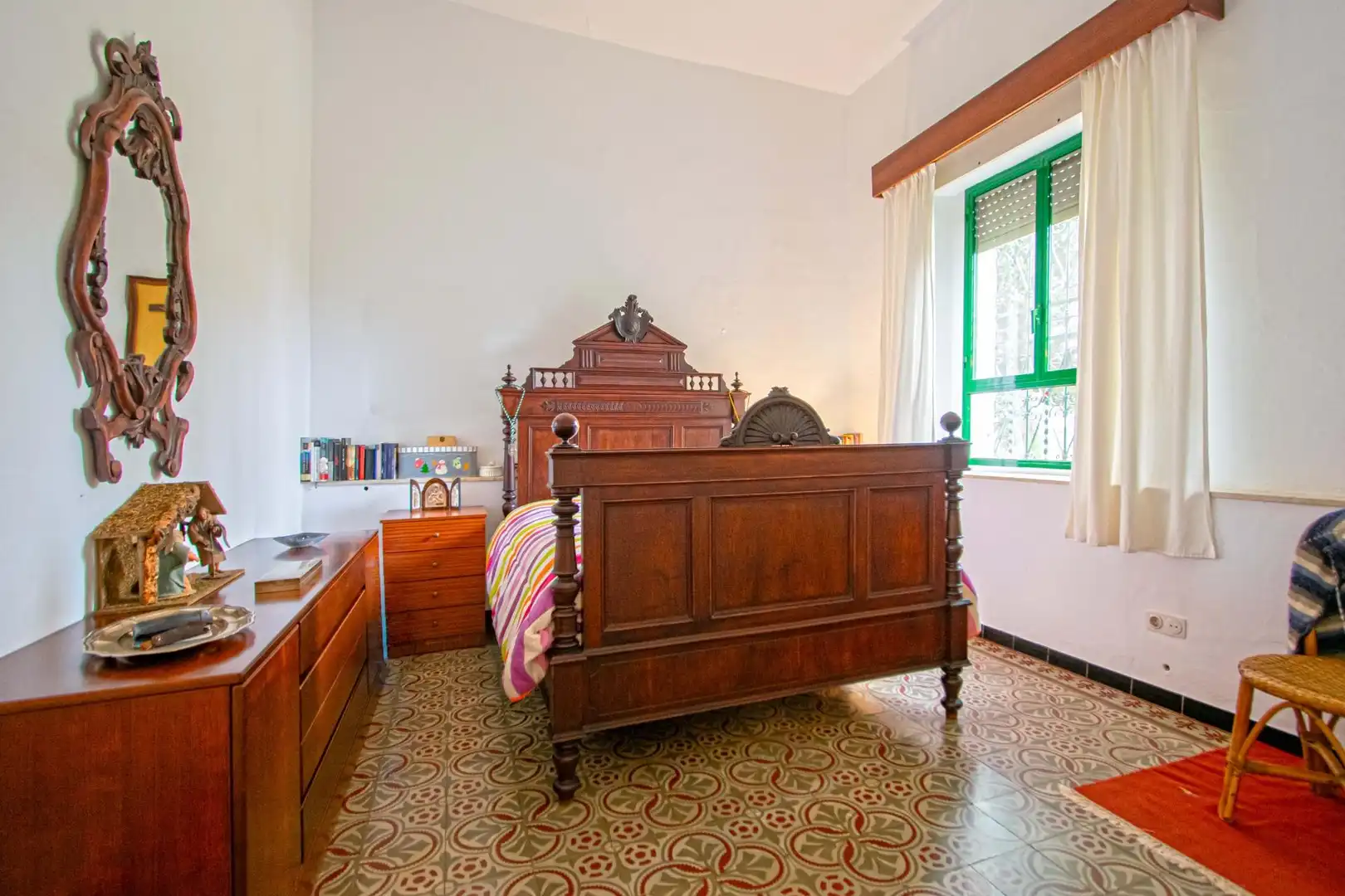 Habitación de Casa o chalet en venta en Espartinas con Jardín privado, Terraza y Trastero