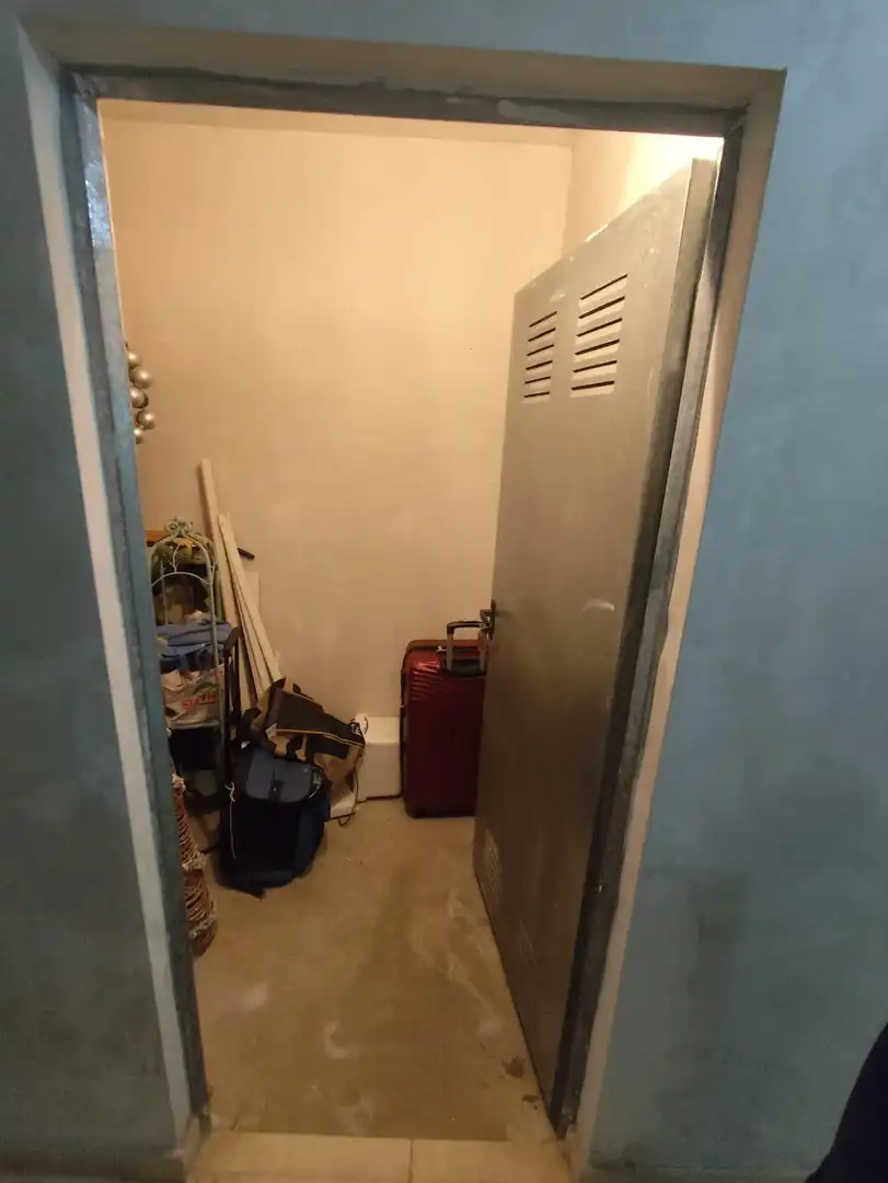 Flat for sale in Murcia  with Air Conditioner, Heating and Storage room