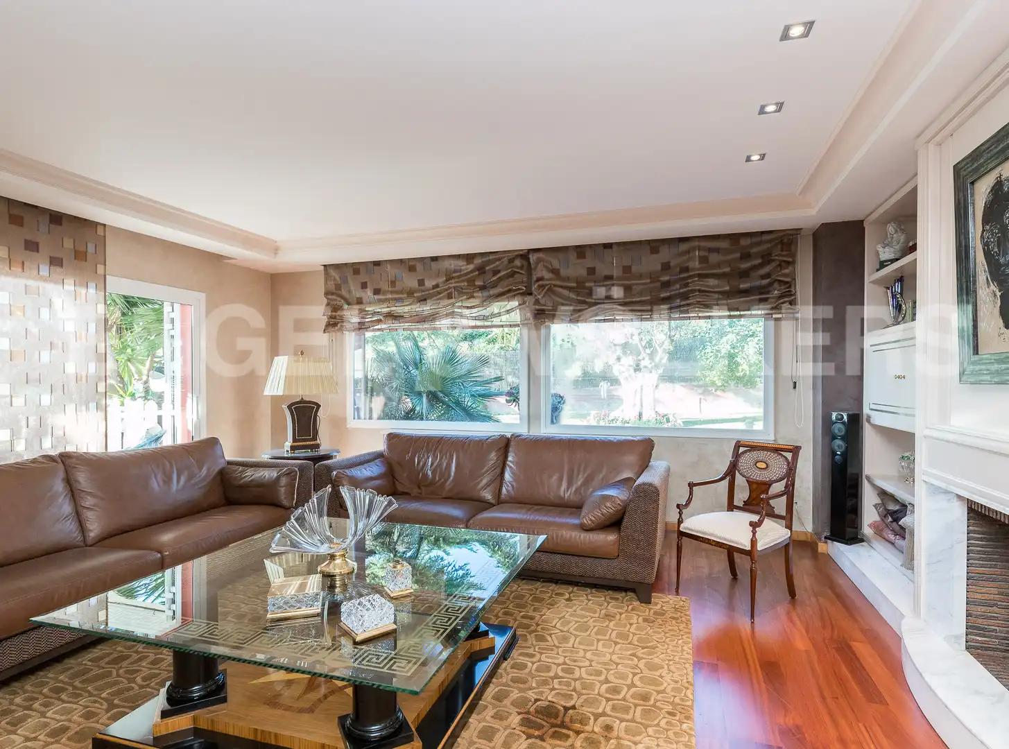 Sala de estar de Casa o chalet en venta en Alella con Aire acondicionado, Calefacción y Jardín privado