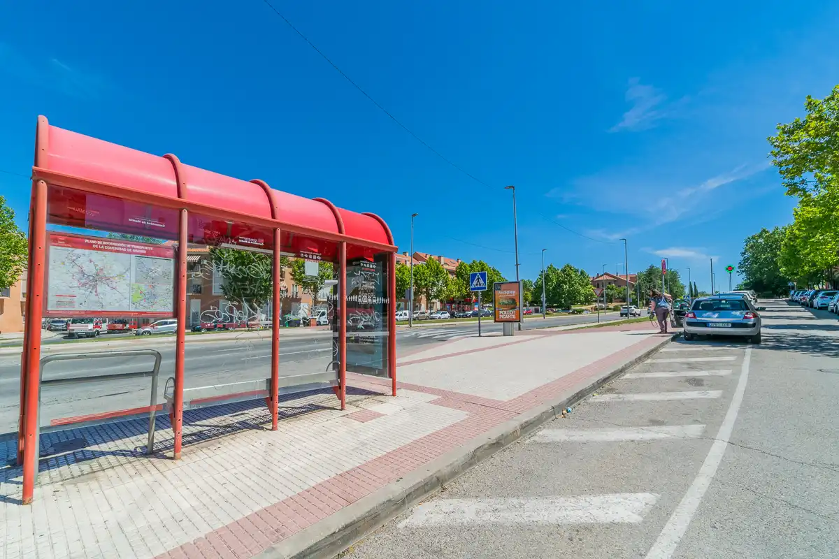 Vista exterior de Dúplex en venda en Villanueva del Pardillo amb Aire condicionat, Calefacció i Forn