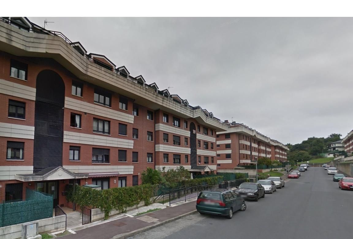 Exterior view of Attic for sale in Castro-Urdiales  with Private garden and Terrace