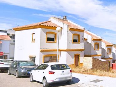 House for sale in Goya