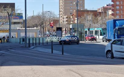 Vista exterior de Local en venda en Badalona amb Terrassa