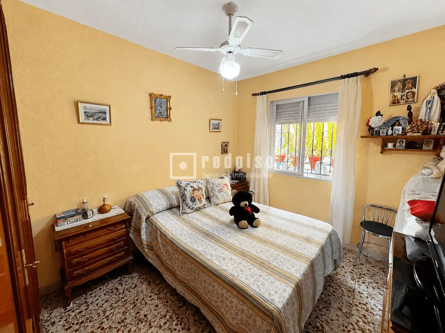 Habitación de Casa o chalet en venta en Coslada con Calefacción, Terraza y Trastero