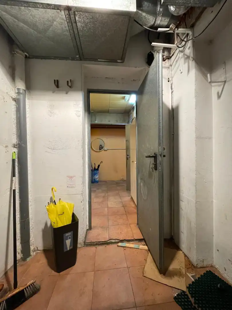 Local comercial en alquiler en Carrer de l'Endavallada 6, imagen 13