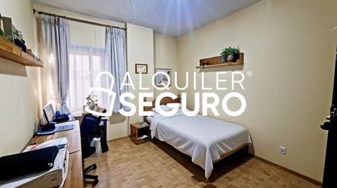 Foto 5 de Pis de lloguer a Jacobinia, Vista Alegre, Madrid Capital