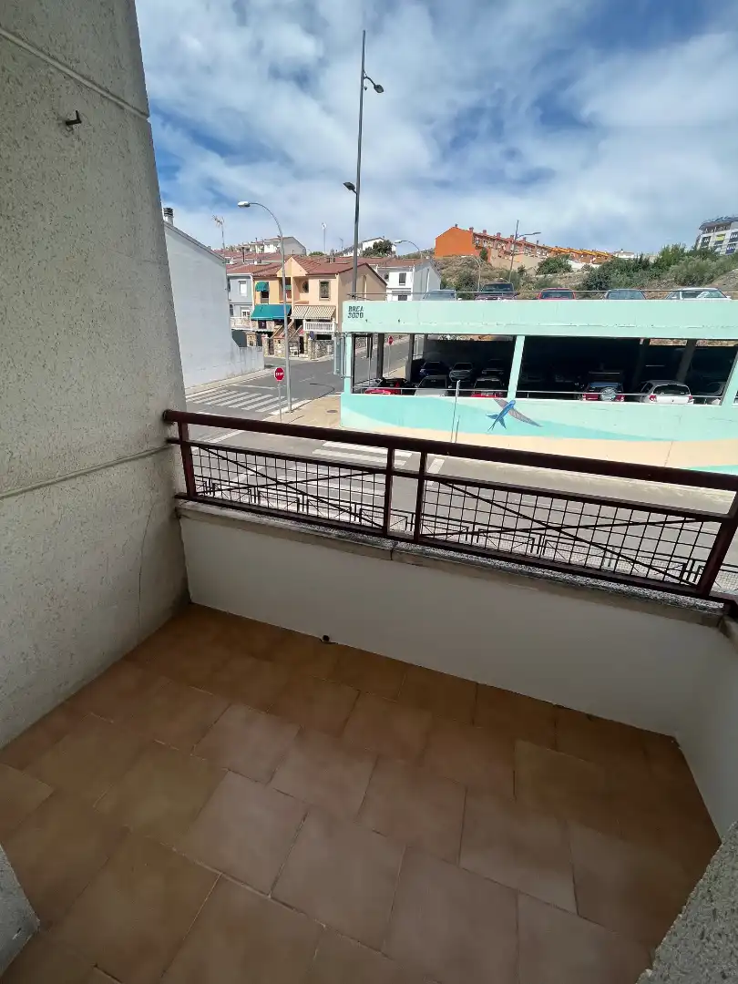 Terrassa de Pis de lloguer en Plasencia amb Aire condicionat, Terrassa i Moblat