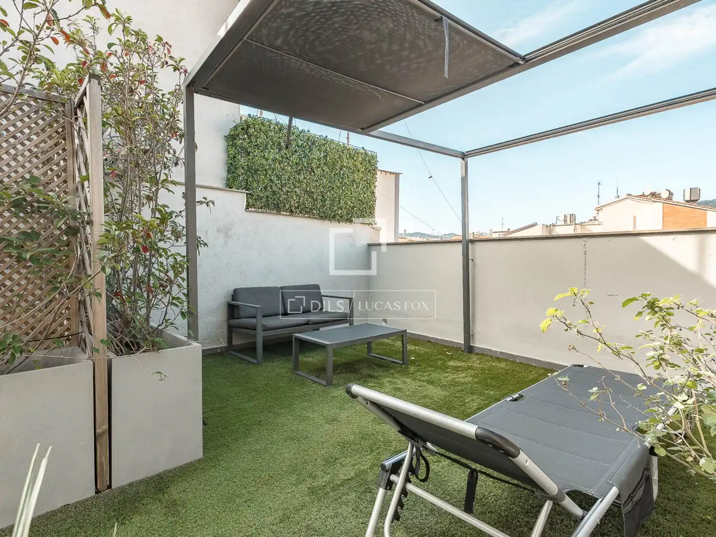 Terrasse von Dachboden zum Verkauf in Barcelona mit Klimaanlage, Heizung und Schwimmbad