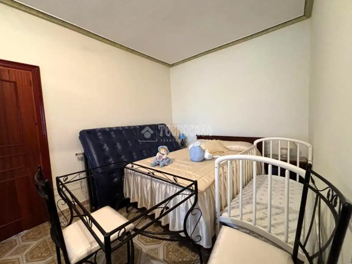 Habitación de Casa o chalet en venta en Nava del Rey