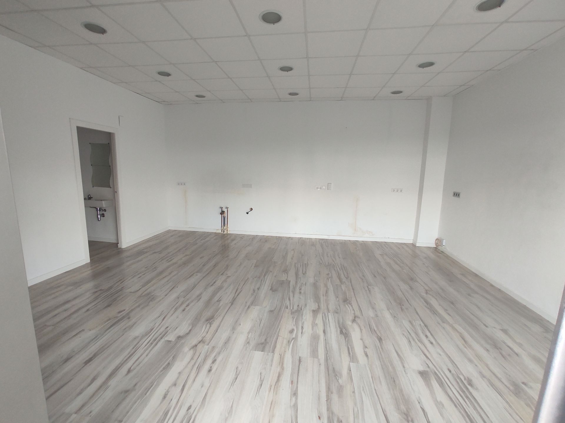 Premises to rent in Terrassa  with Parquet flooring