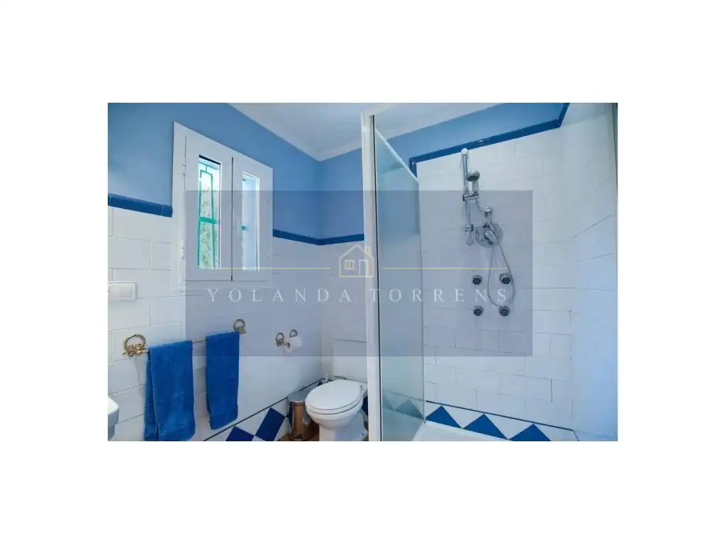 Bany de Casa o xalet en venda en Alcalá de Guadaira