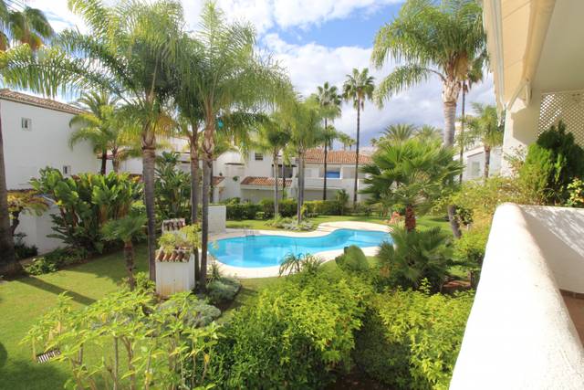 Casa adosada en Alquiler en Bahía de Marbella