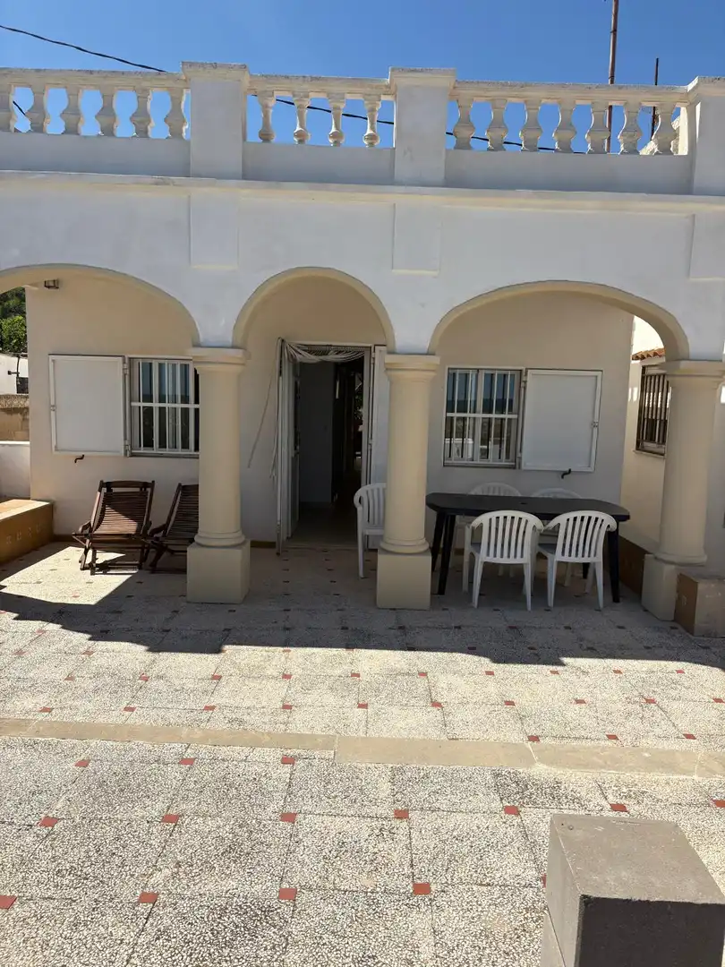 Terrassa de Casa adosada en venda en Dénia amb Traster i Moblat