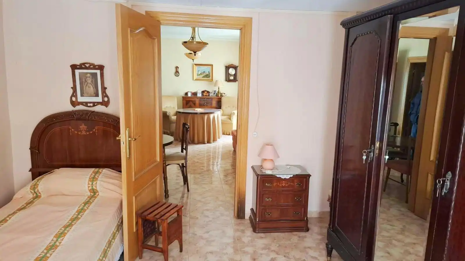 Habitación de Casa o chalet en venta en Barrax con Calefacción, Terraza y Trastero