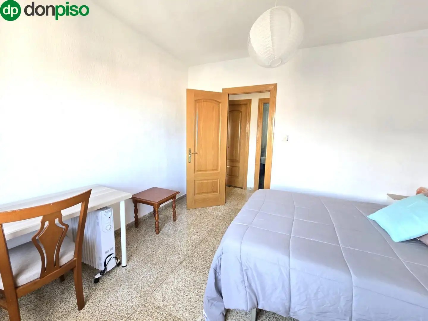 Flat for rent in Calle HENRIQUEZ DE JORQUERA, Cartuja