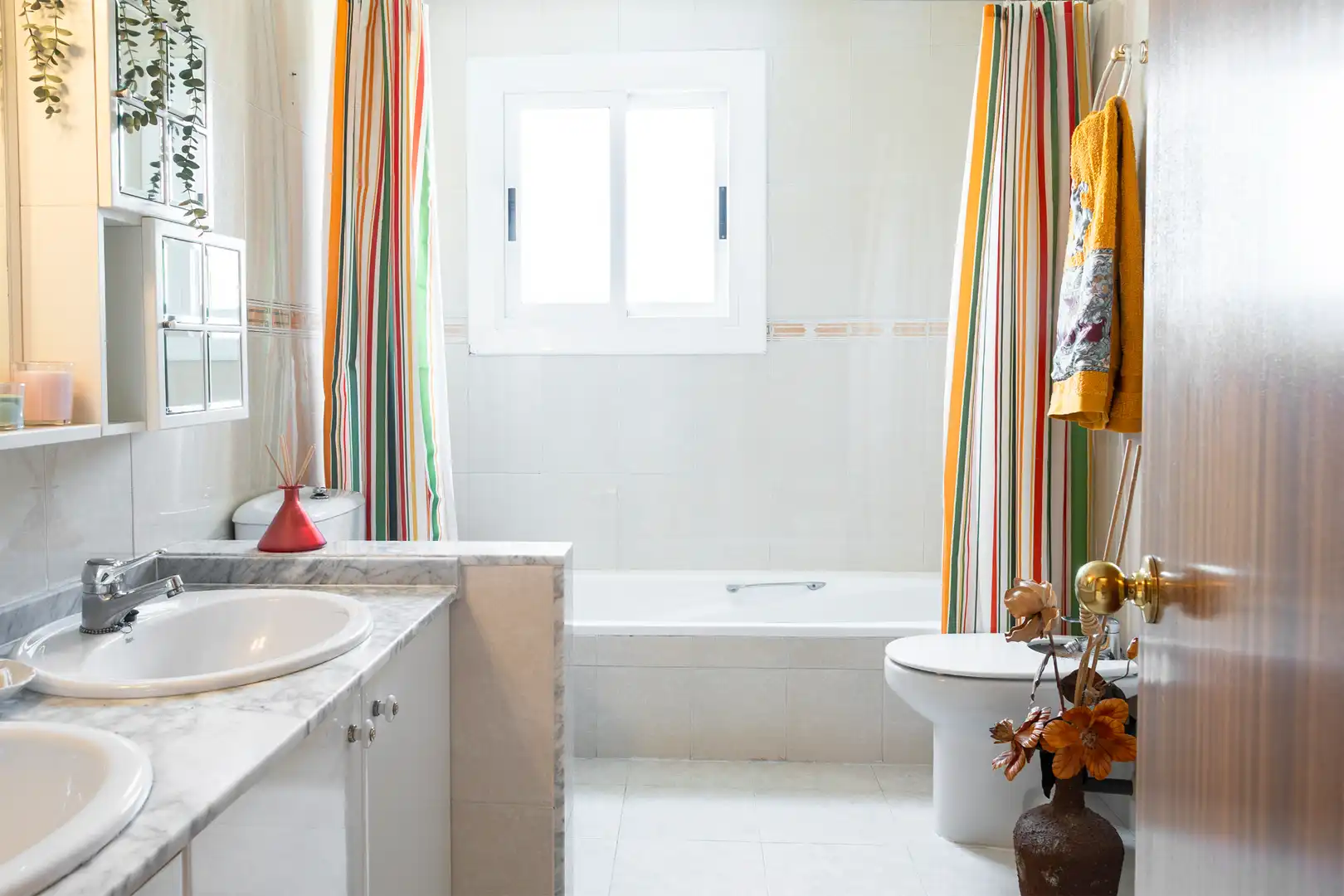 Baño de Casa o chalet en venta en Abrera con Calefacción, Jardín privado y Trastero