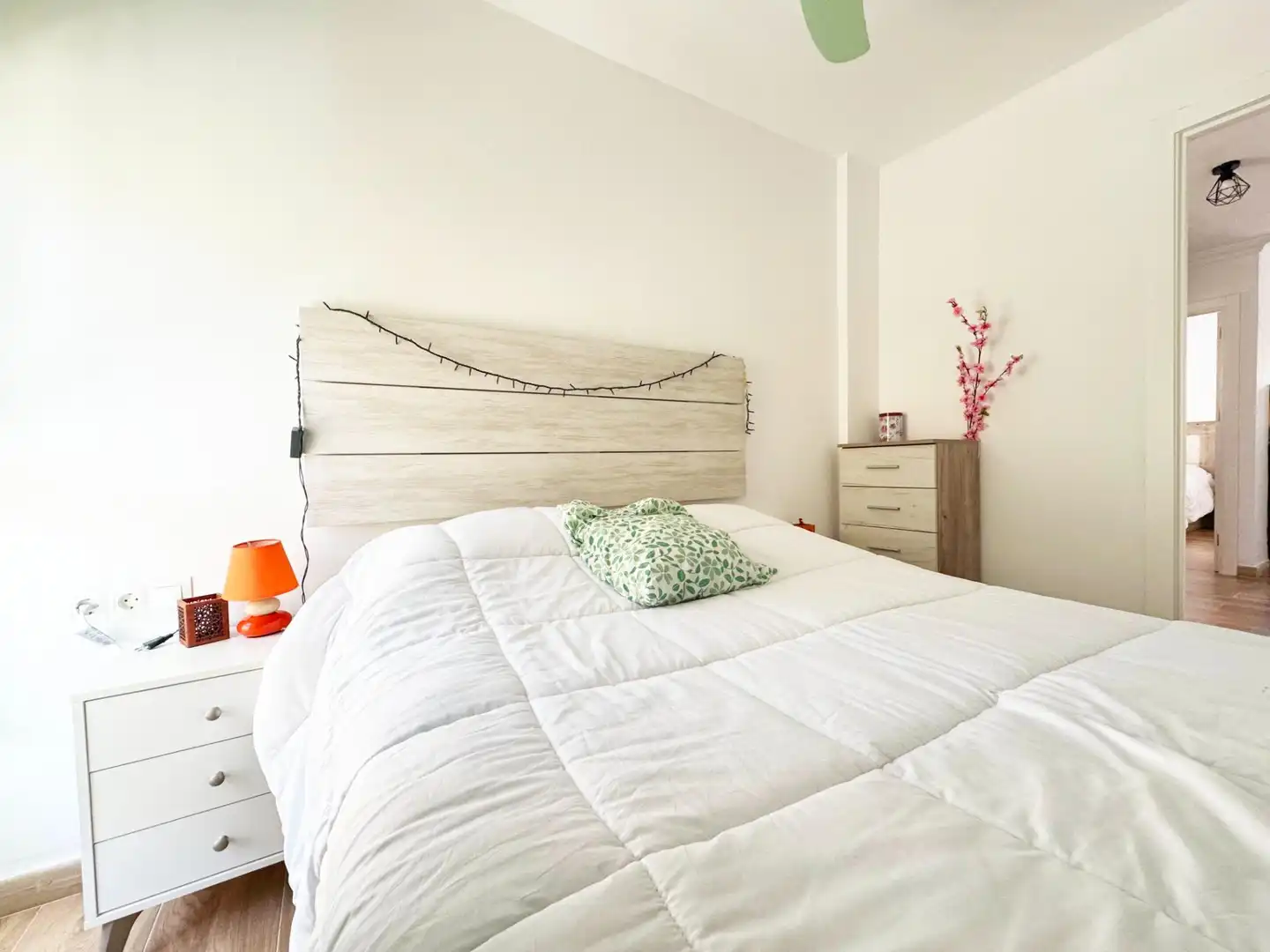 Flat with garden for sale in Avenida MANUEL ALTOLAGUIRRE, imagen 18