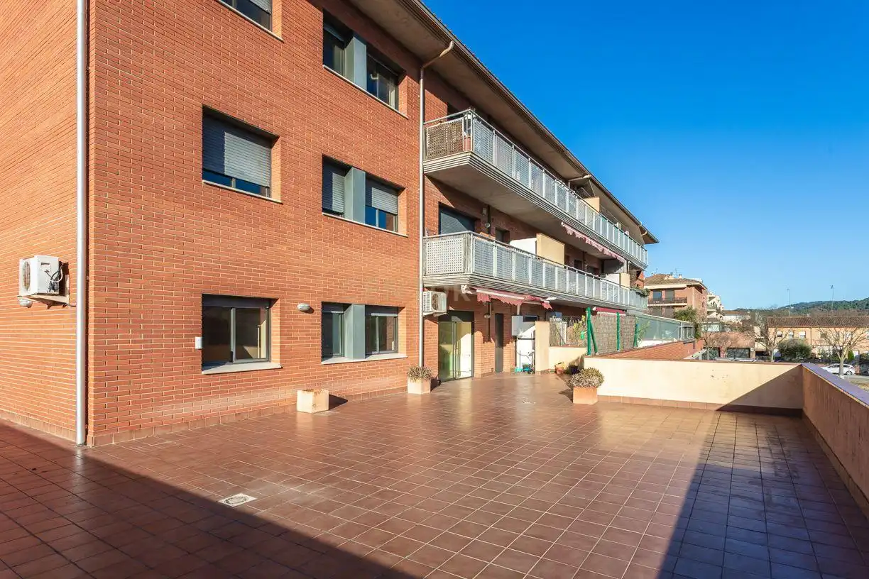 Exterior view of Flat for sale in Sant Celoni  with Air Conditioner and Storage room