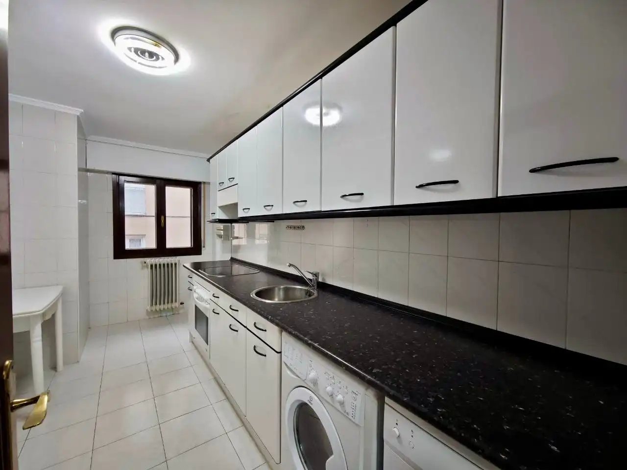 Cocina de Piso en venta en Aguilar de Campoo con Calefacción, Amueblado y Horno