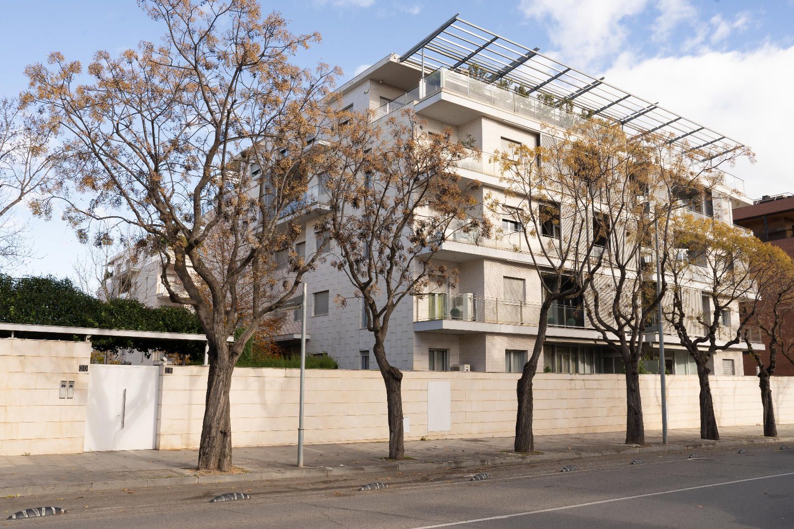 Duplex for sale in Joc de La Bola, Joc de la Bola - Camps d'Esports