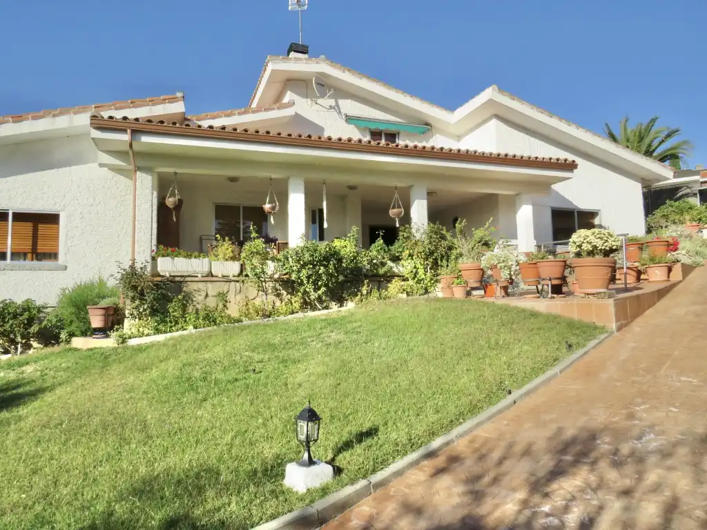 Garden of Houses for sale in Algete