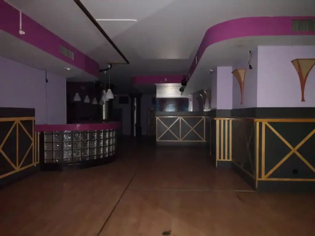 Local comercial en venta en Poniente-Sur, imagen 4