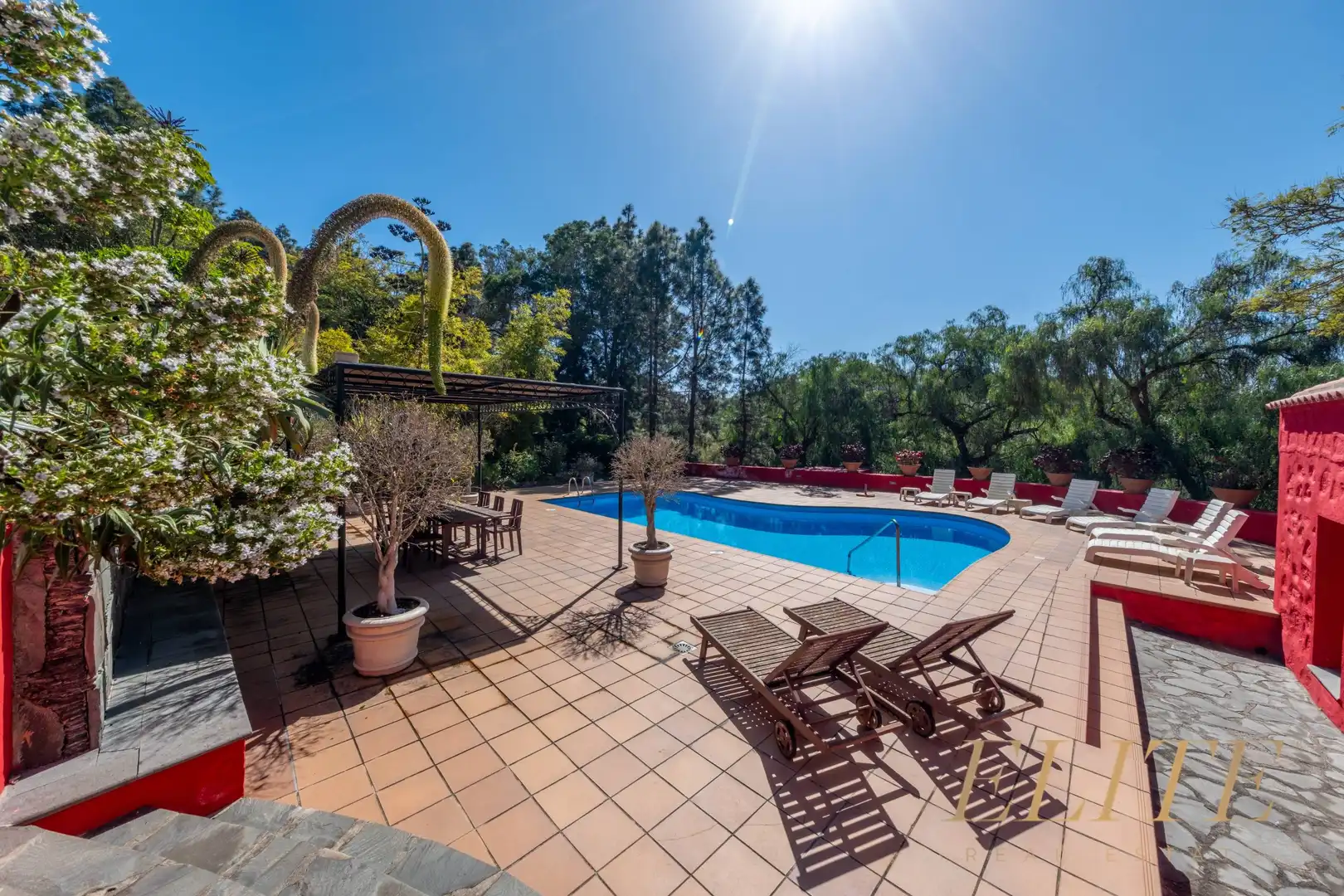 Garden of Country homes for sale in Santa Brígida  with Air Conditioner, Heating and Private garden