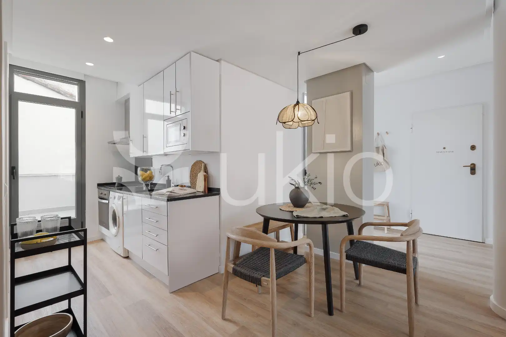 Cuina de Apartament de lloguer en Madrid amb Aire condicionat, Calefacció i Terrassa
