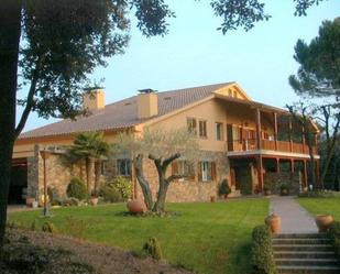 Vista exterior de Casa o xalet en venda en Cardedeu amb Calefacció, Jardí privat i Terrassa
