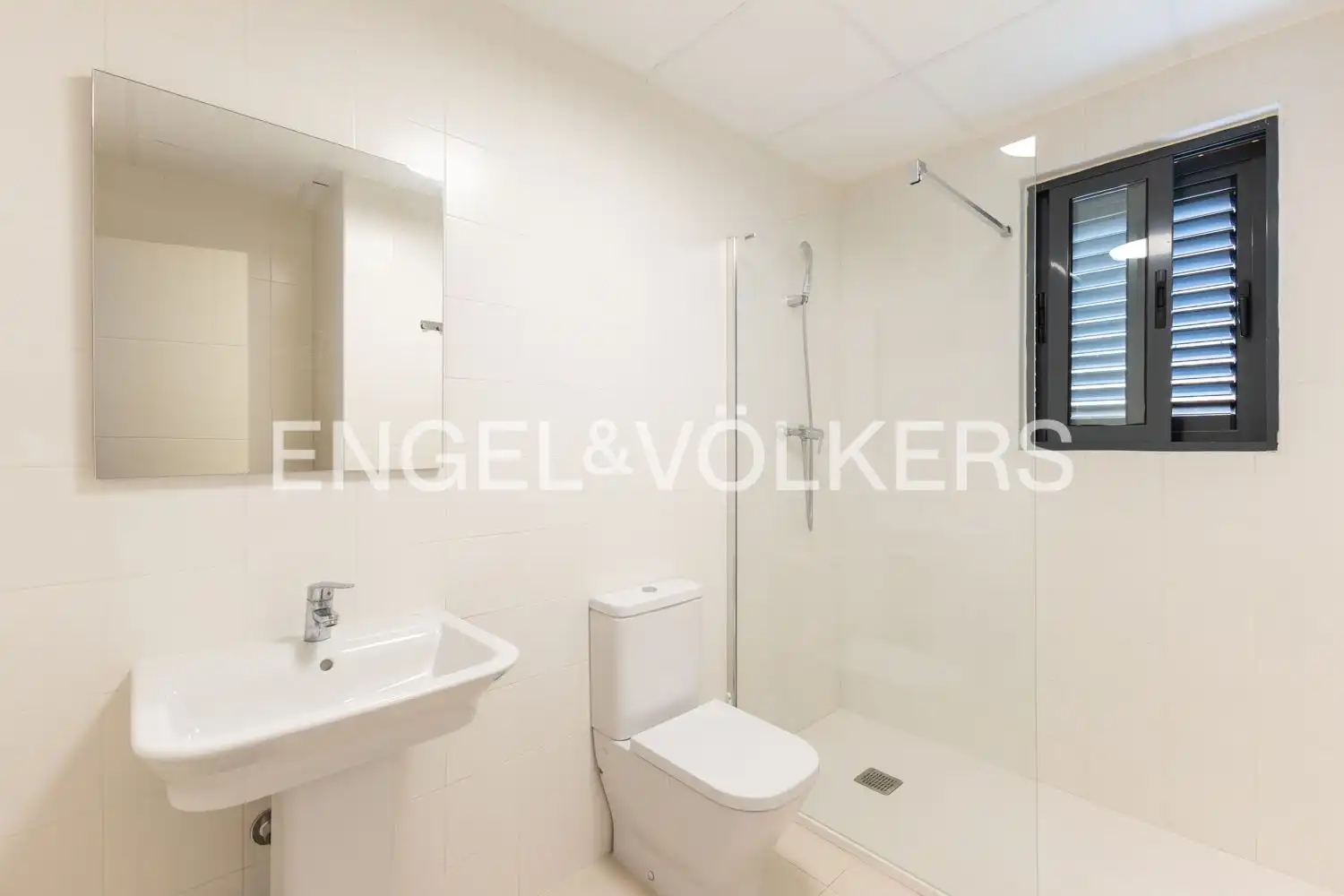 Bathroom of Houses for sale in Cullera  with Air Conditioner, Heating and Private garden
