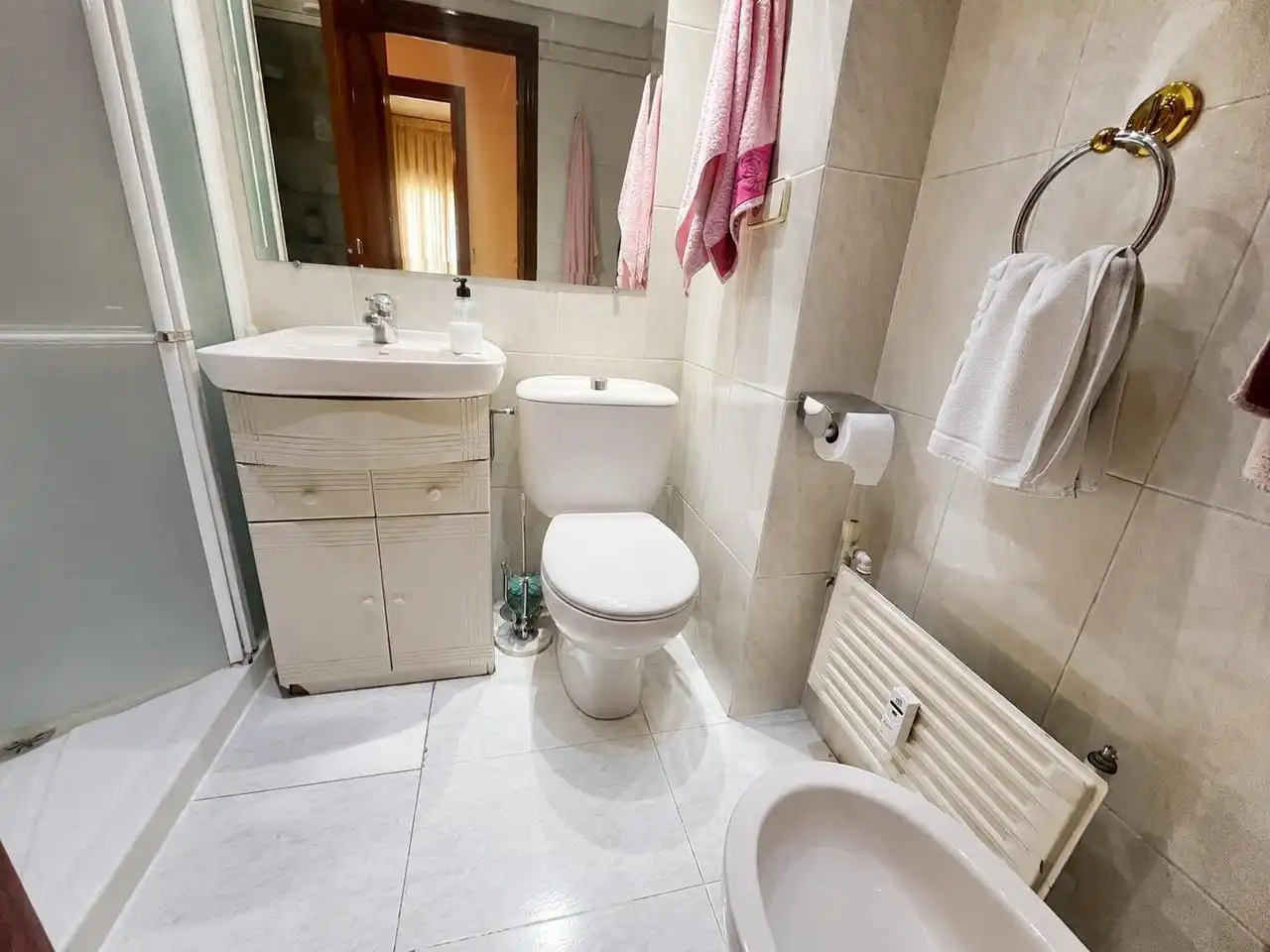 Baño de Piso en venta en Madrid con Aire acondicionado, Calefacción y Parquet
