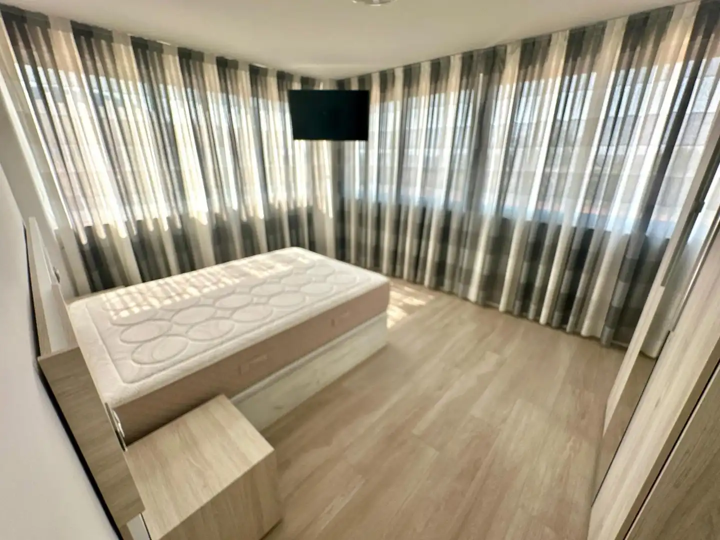 Dormitori de Casa o xalet en venda en Alicante / Alacant amb Aire condicionat, Jardí privat i Terrassa