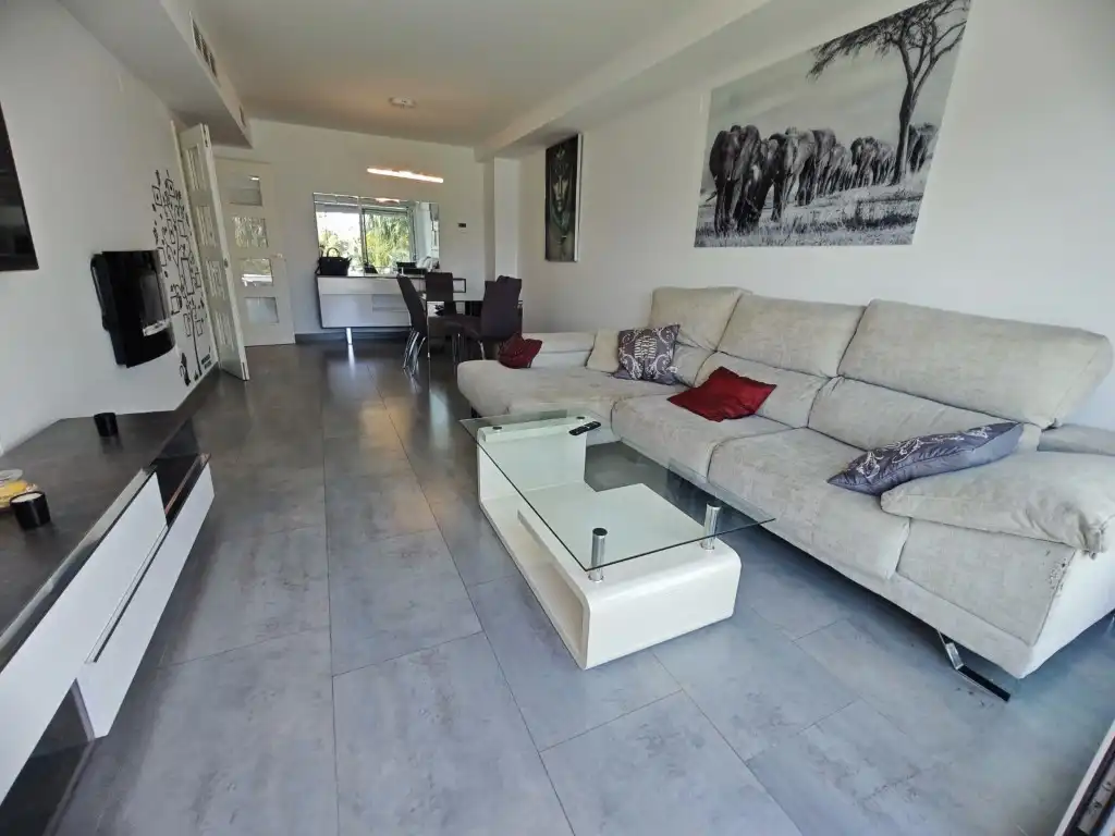 Apartament en venda a Calle Pico Alcazaba, imagen 3