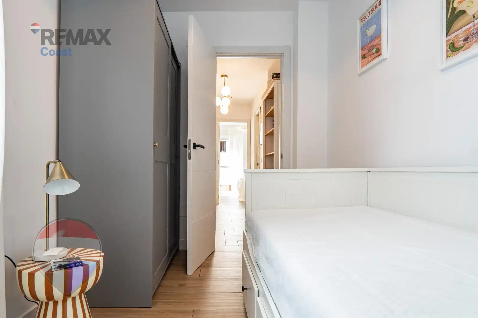 Habitación de Dúplex en venta en Rincón de la Victoria con Amueblado y Balcón