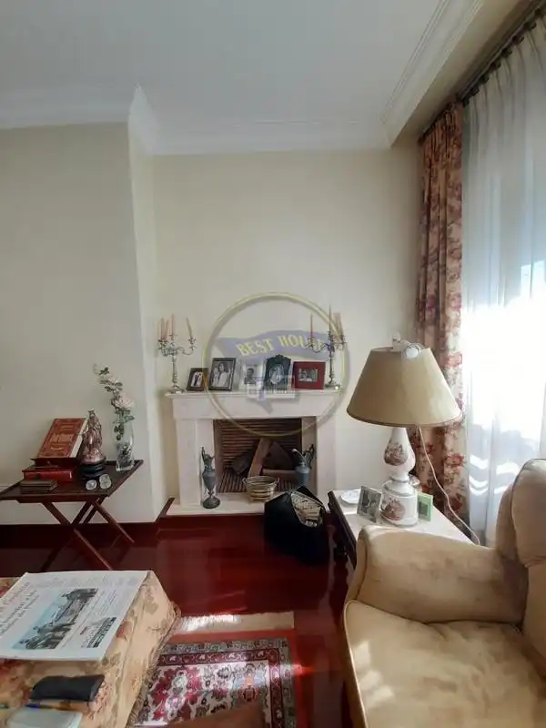 Sala d'estar de Pis en venda en Vigo  amb Calefacció, Terrassa i Traster