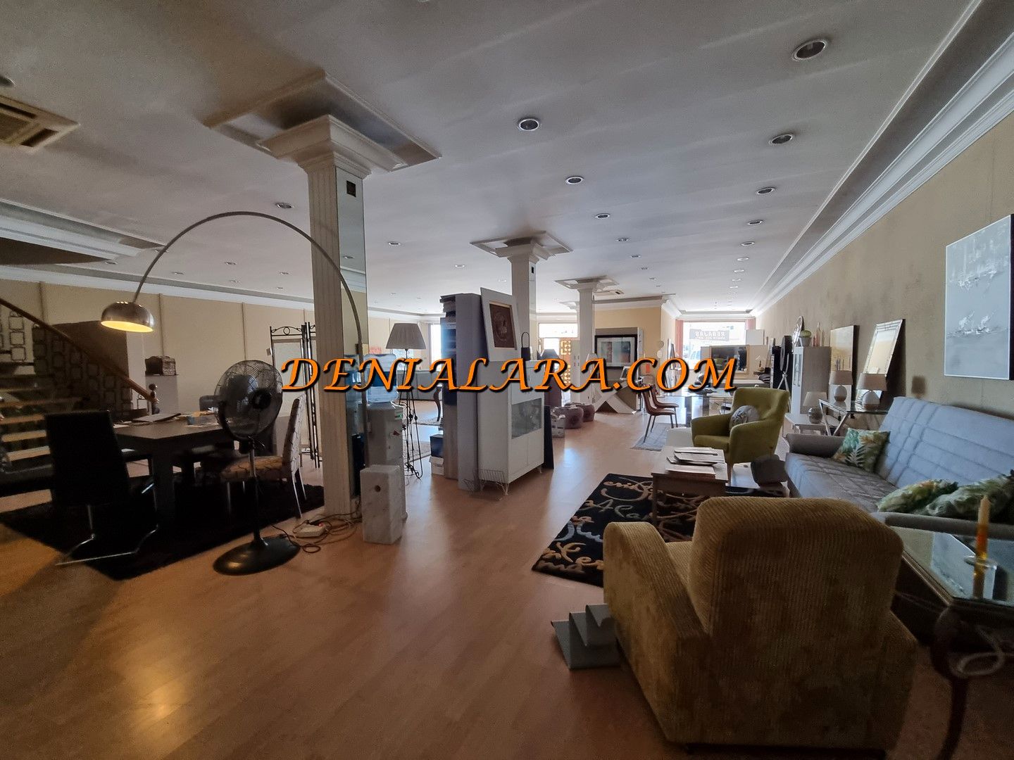 Industrial buildings for sale in El Verger
