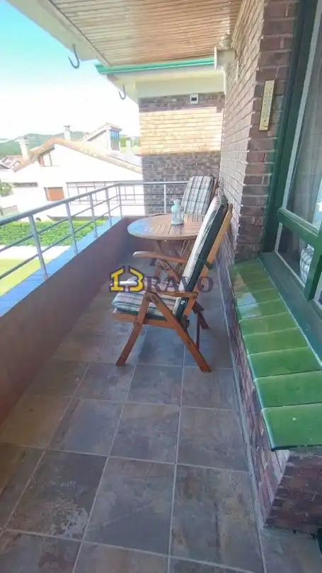 Terraza de Piso en venta en Medina de Pomar con Calefacción, Jardín privado y Terraza
