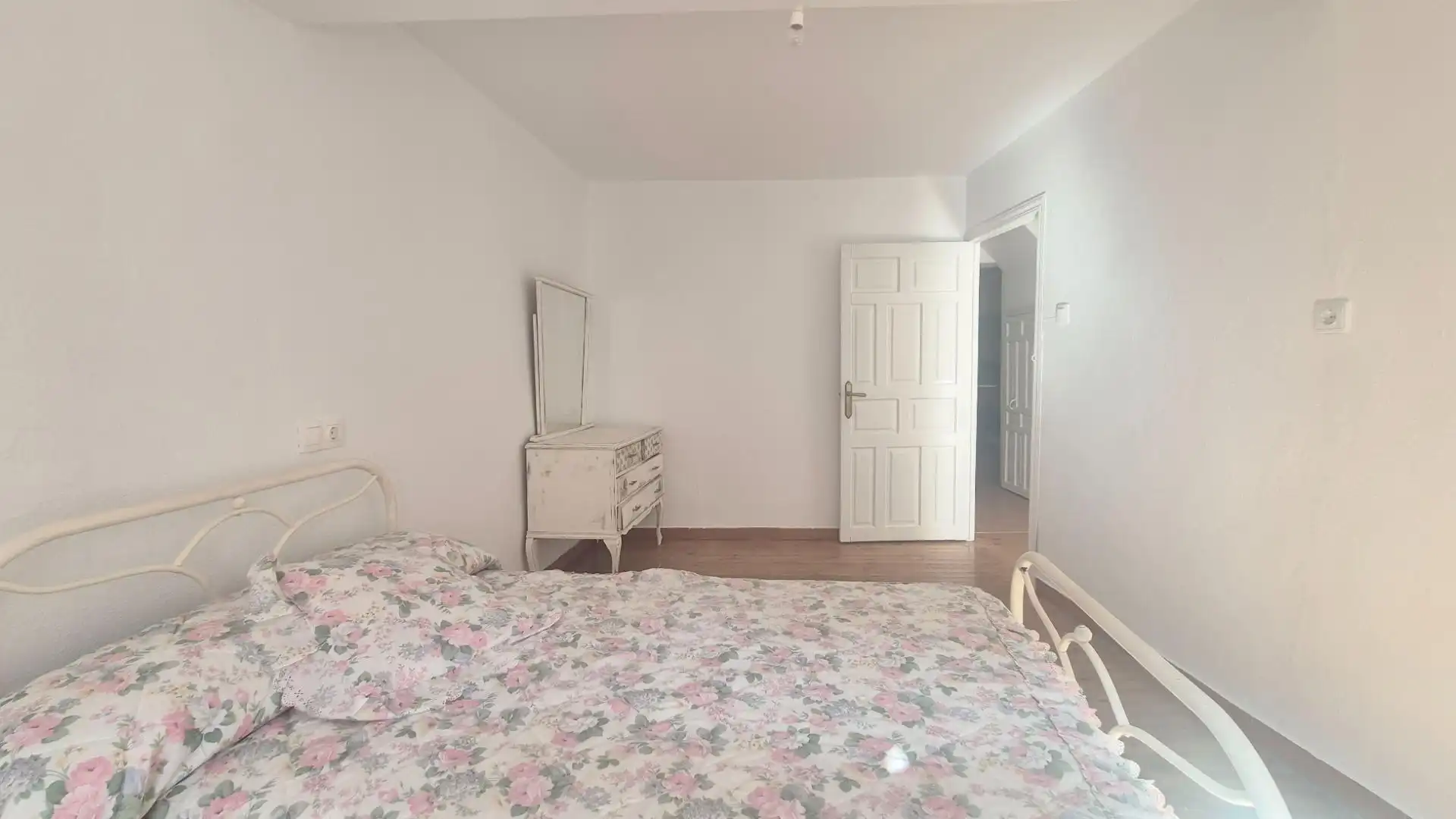 Bedroom of Flat for sale in La Alberca   with Heating