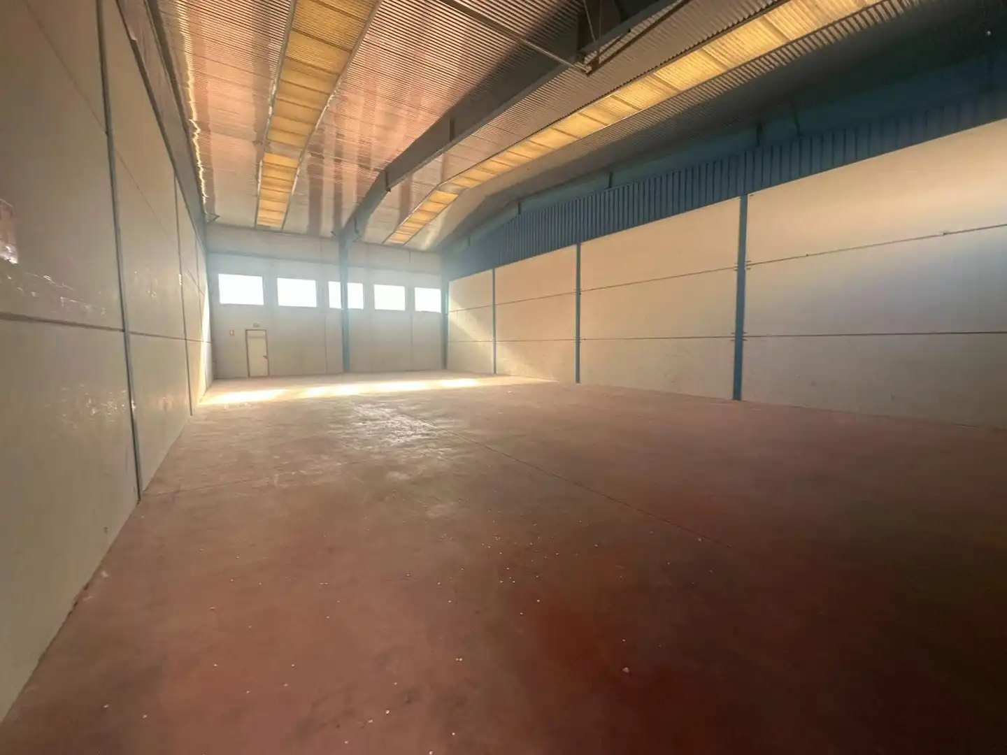 Fabrikhallen zur Miete in Burgos