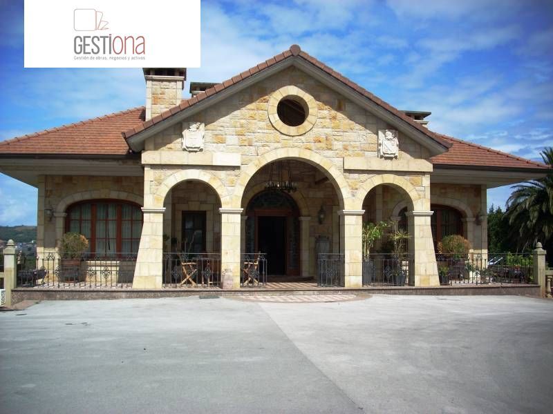 Exterior view of House or chalet for sale in Noja  with Air Conditioner, Heating and Private garden