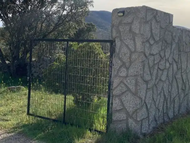 Casa o chalet en venta en Lozoya con Jardín privado, Terraza y Piscina
