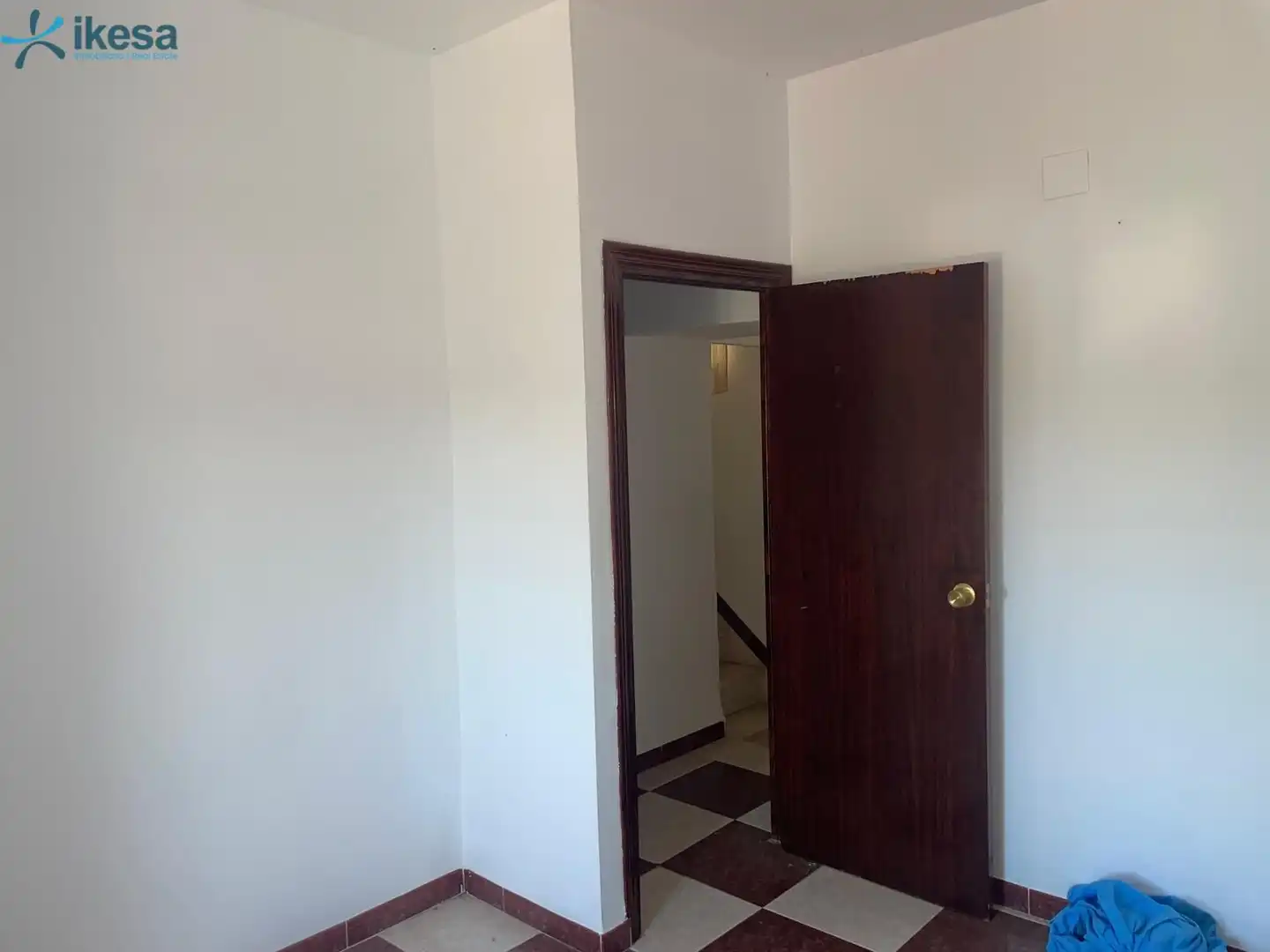 Casa adosada en venta en Constantina
