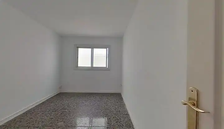 Piso con balcón en venta en La Gavarra, imagen 10