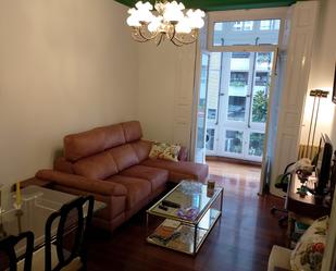 Sala d'estar de Apartament de lloguer en Oviedo 