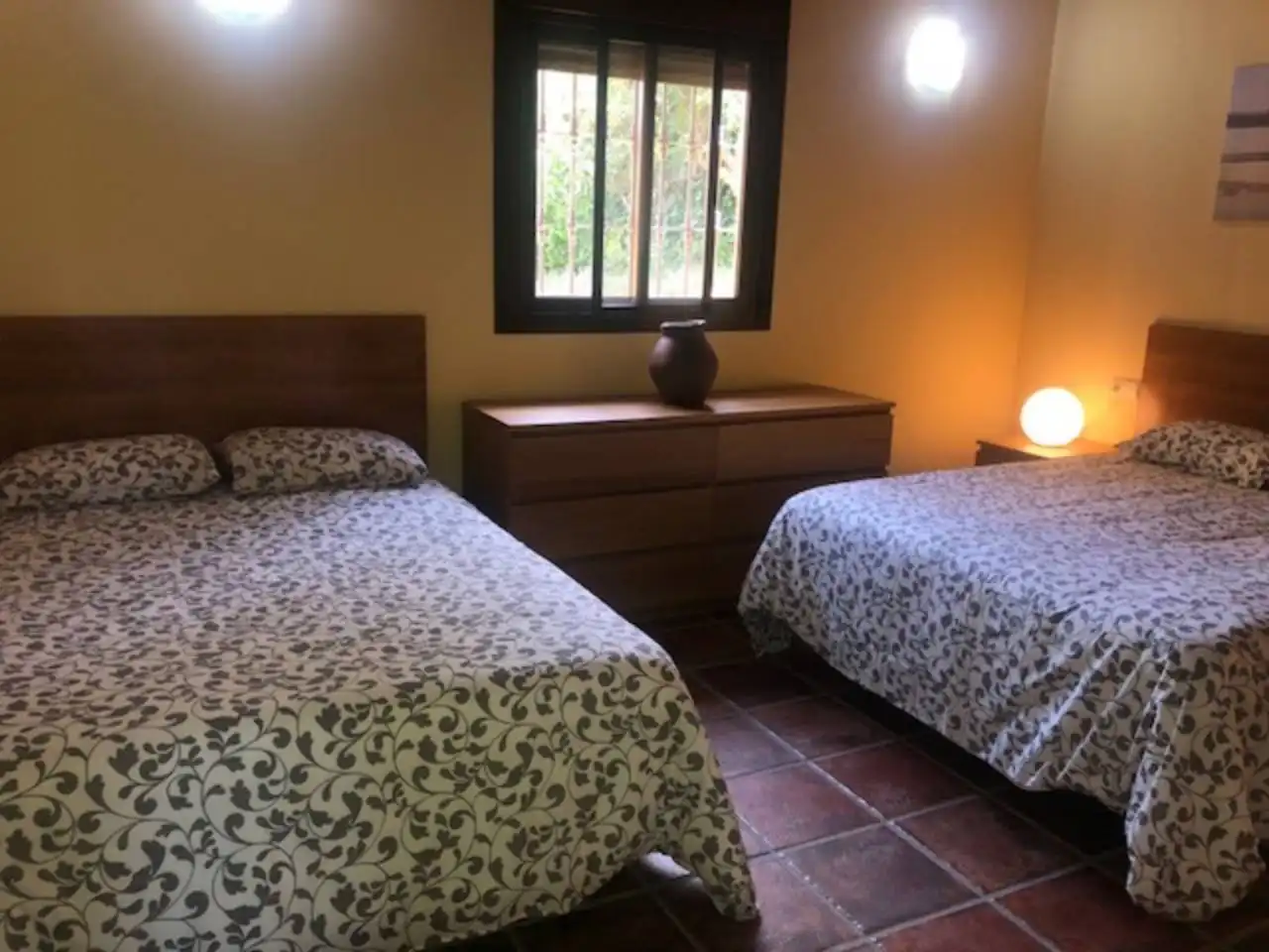 Habitación de Casa o chalet en venta en Estepona con Aire acondicionado, Calefacción y Jardín privado