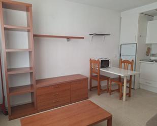 Bedroom of Apartment to rent in Málaga Capital  with Furnished, Washing machine and Microwave