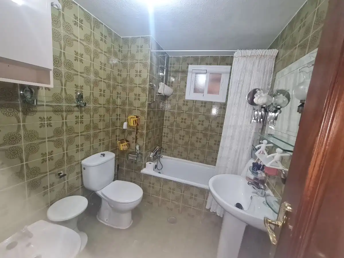 Flat with garden for sale in Calle de Reinosa, imagen 18