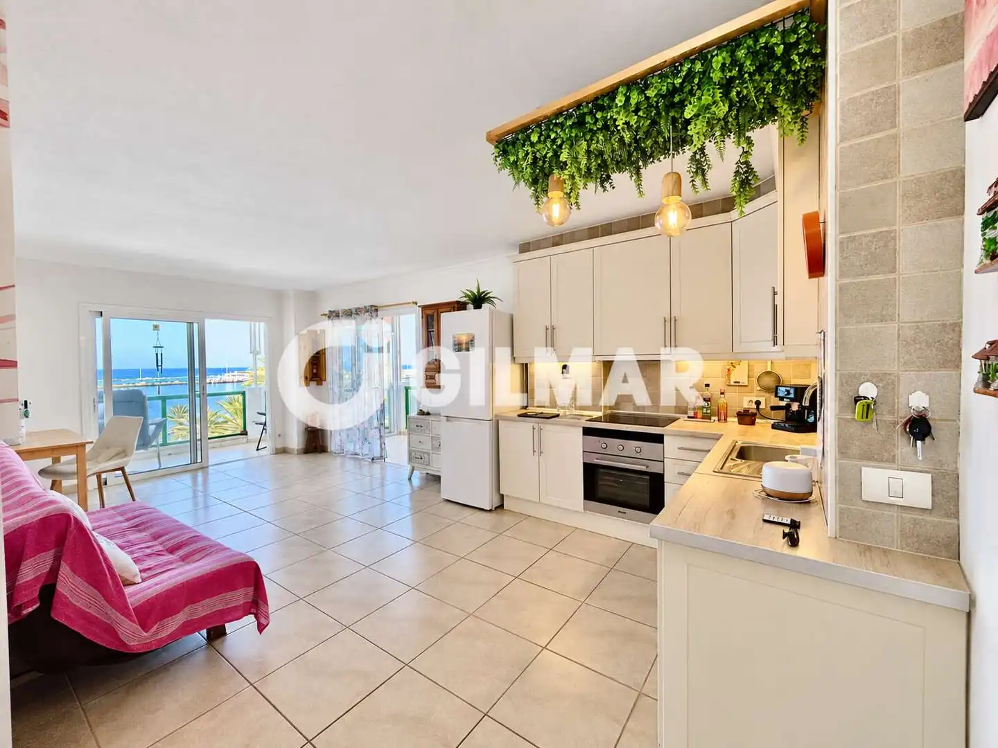 Apartament amb terrassa en venda a Avenida Juan Carlos I 7, imagen 3