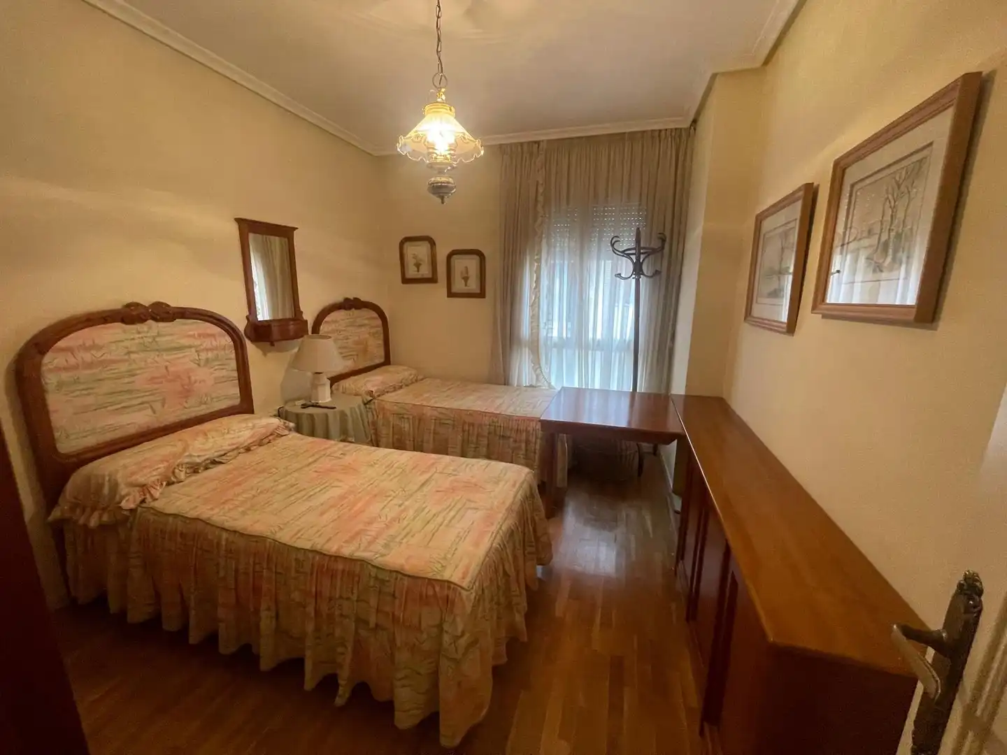 Schlafzimmer von Wohnung zum Verkauf in Calahorra mit Möbliert
